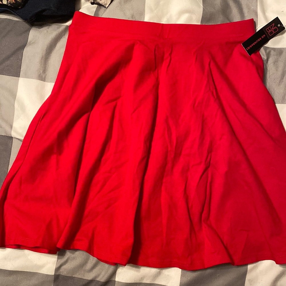 Brand new, tags attached, no boundaries, red a line skirt. Size S.